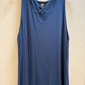 Bobeau Blue Tunic Top with Elegant Design